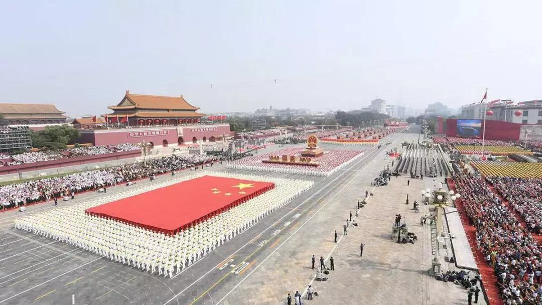 中国70年：“国强不霸”新范本