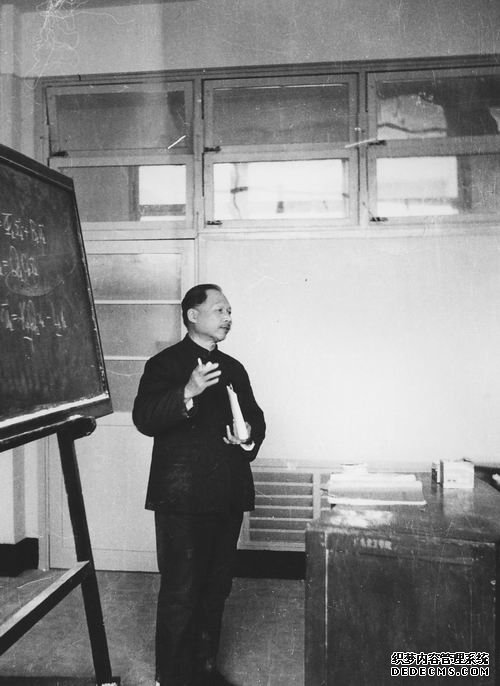 复杂系统的辨识与控制（提纲）