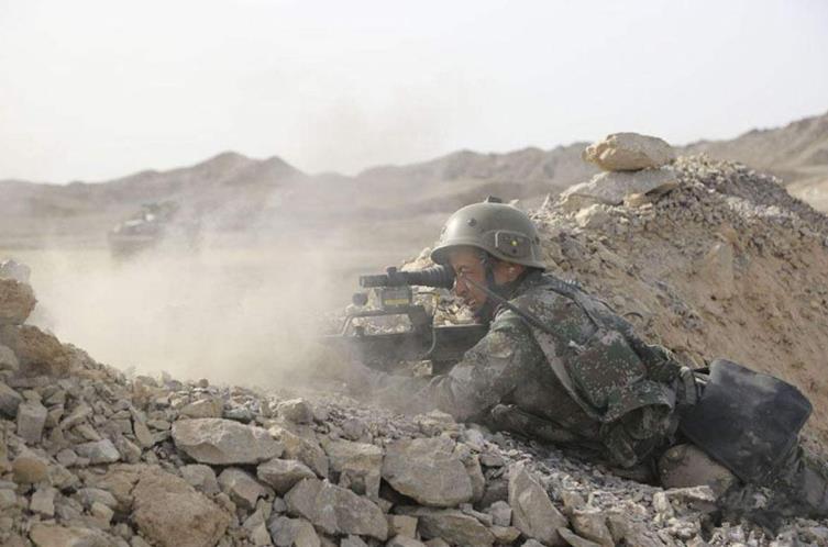 加勒万河谷事件后,外界一直关注中印是否会爆发第二次边境战争,"鸣枪