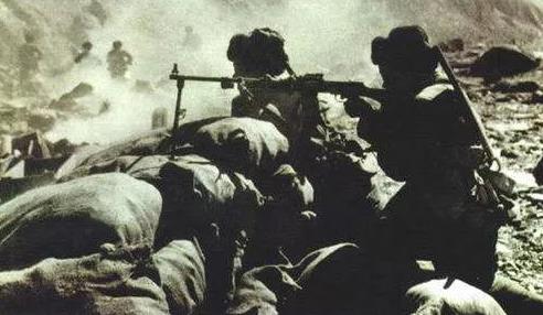 伟人与战争：毛泽东在1962