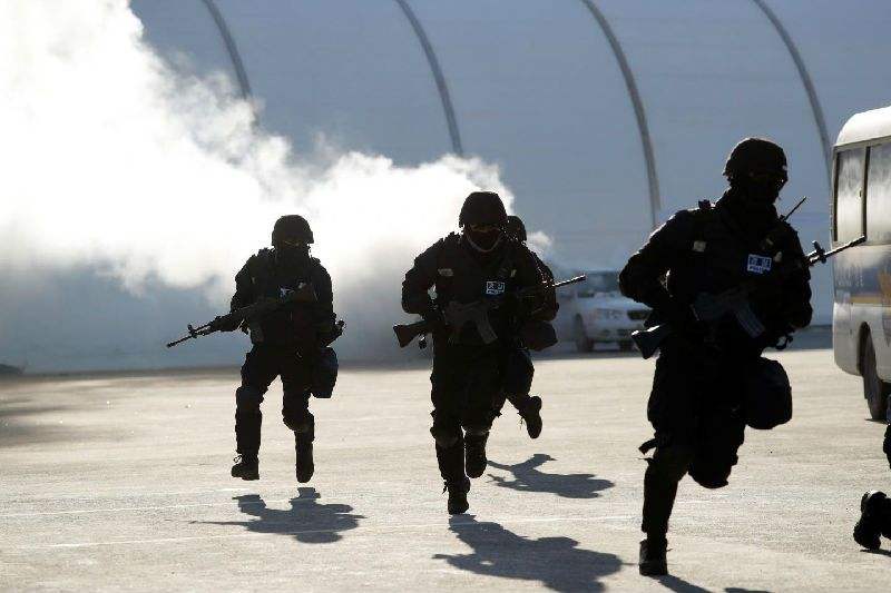 采用Moran过程随机演化博弈模型对恐怖组织袭击策略的有效分析