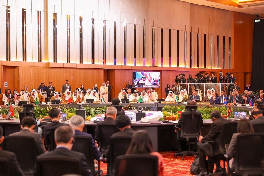 首届东盟-中国-海合会峰会：应对保护主义逆流，实现贸易伙伴关系多元化