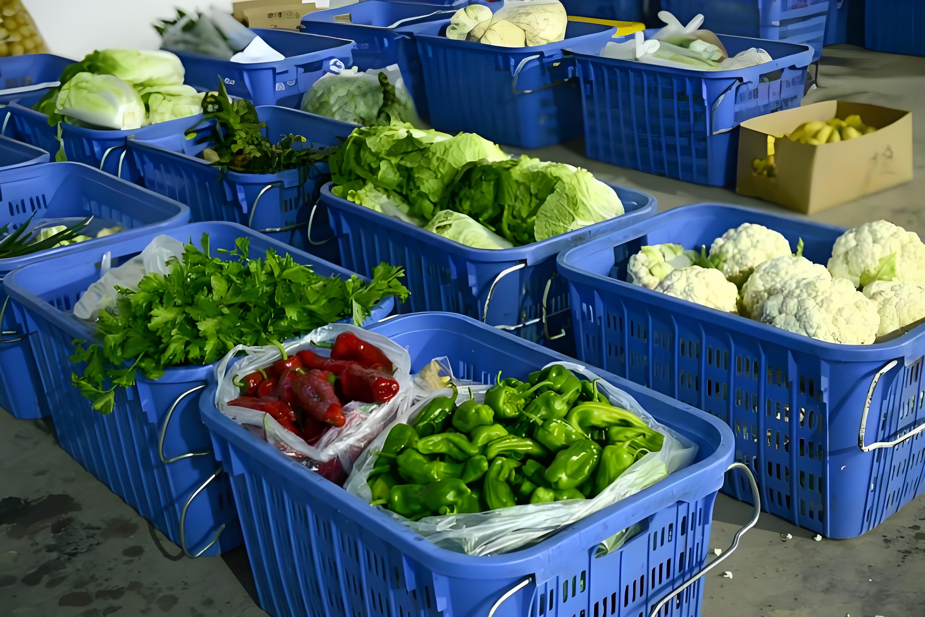 考虑产品损耗的生鲜产品协作配送模式研究