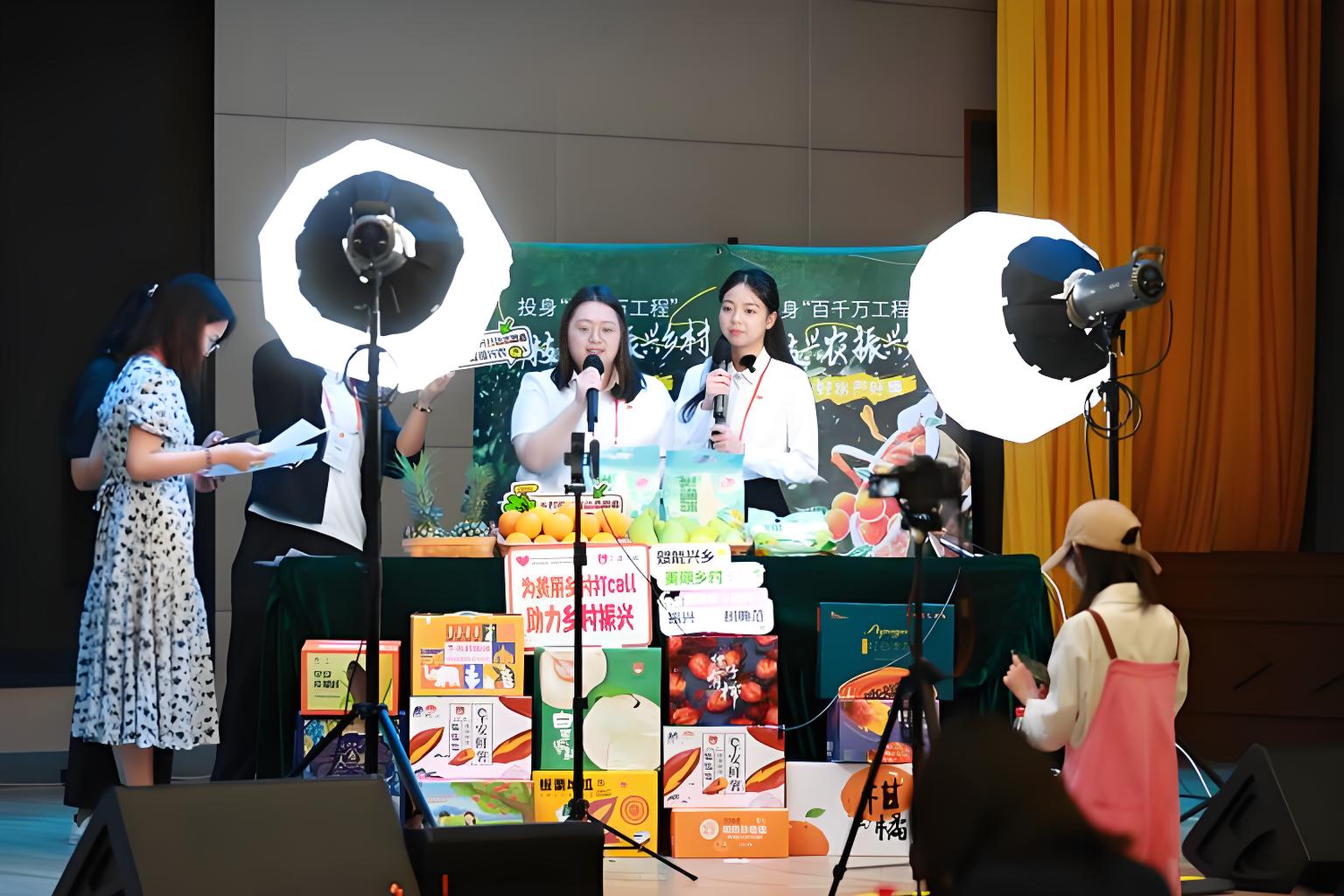 主播选品、质量信息披露与直播电商渠道选择