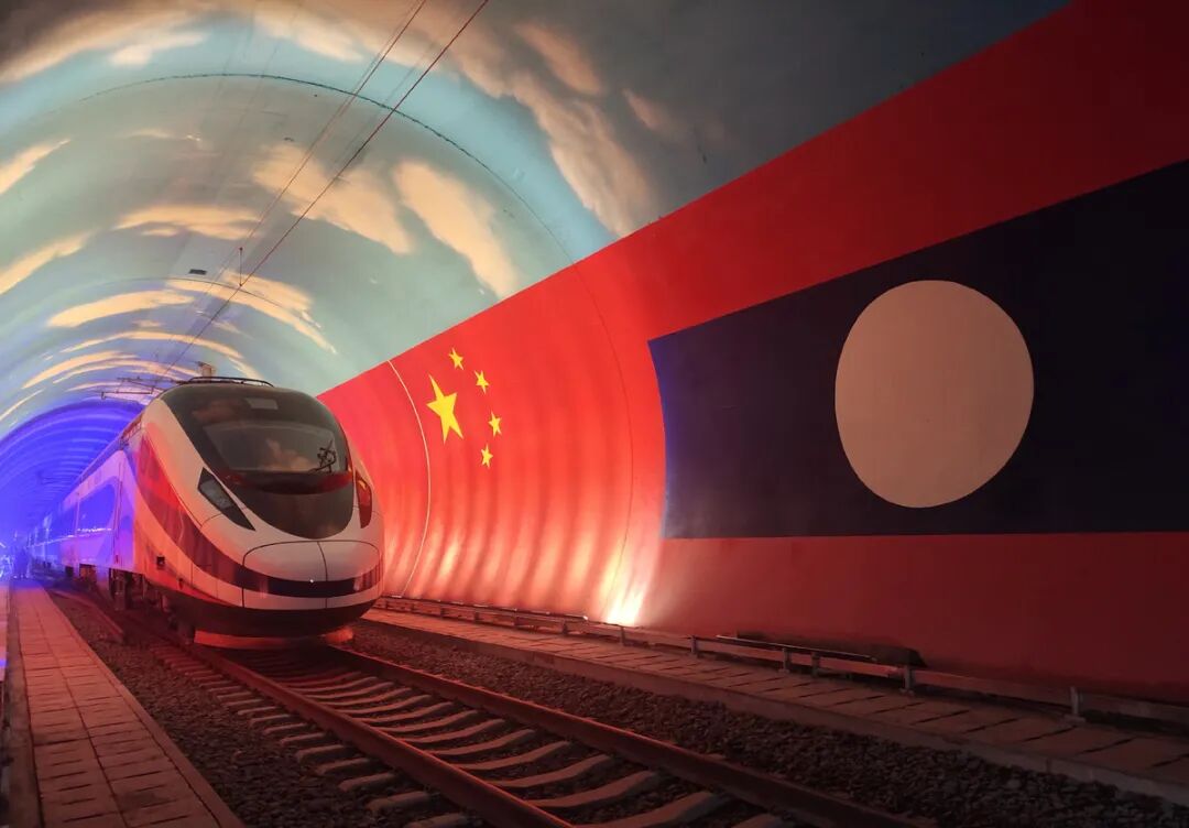 高铁疾驰，为中国与东南亚编织“命运之网”
